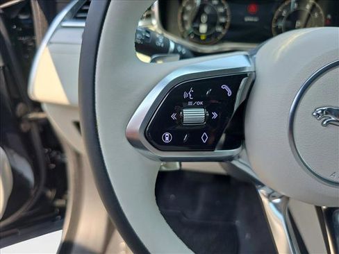 New 2026 Jaguar F-PACE R-Dynamic S image 14