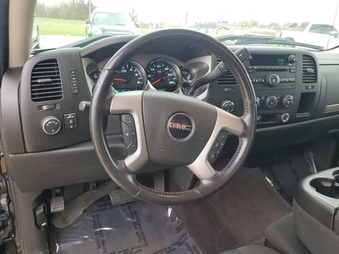 Used 2011 GMC Sierra 1500 SLE image 19