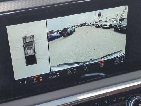 Used 2024 GMC Sierra 1500 Denali Ultimate AWD/4WD image 15
