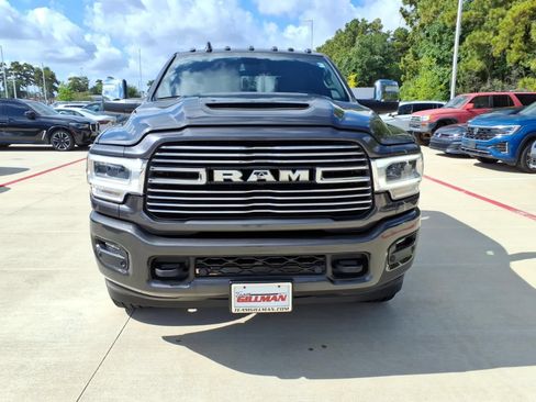 Used 2024 RAM 2500 Laramie w/ Sport Appearance Package AWD/4WD image 3