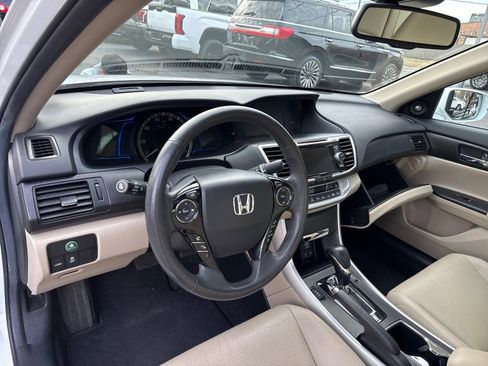 Used 2015 Honda Accord EX-L image 15