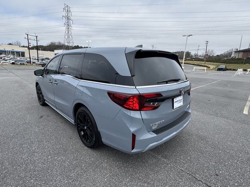 New 2026 Honda Odyssey Sport-L image 8