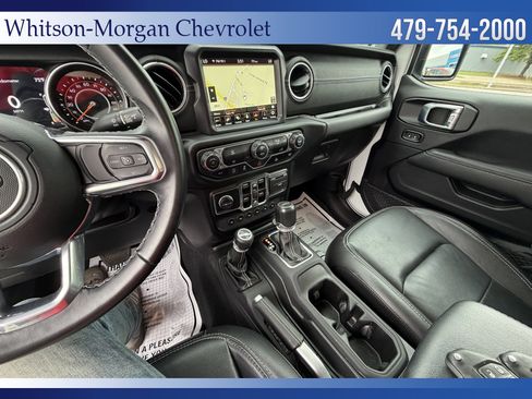 Used 2021 Jeep Gladiator Overland w/ Popular Equipment Package AWD/4WD image 30