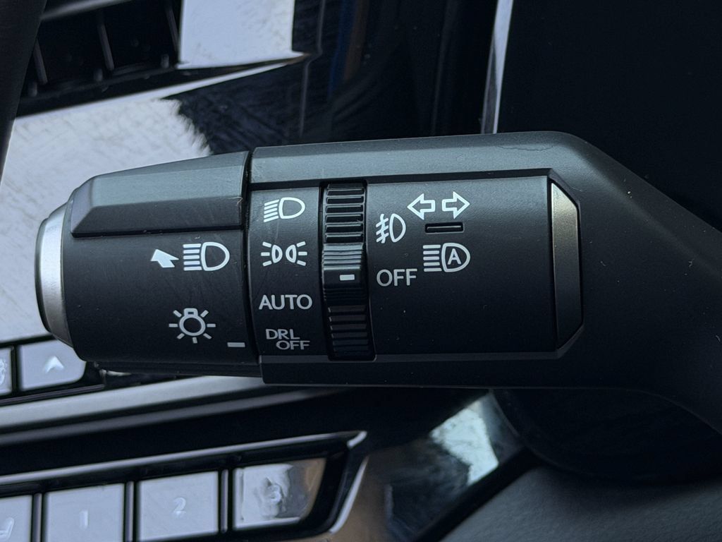 Used 2023 Lexus RX 350 w/ Accessory Package (2T) AWD/4WD image 22