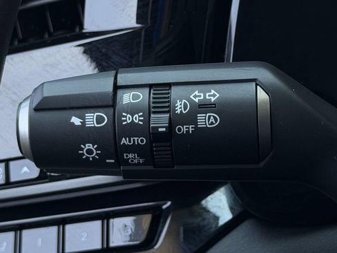 Used 2023 Lexus RX 350 w/ Accessory Package (2T) AWD/4WD image 22