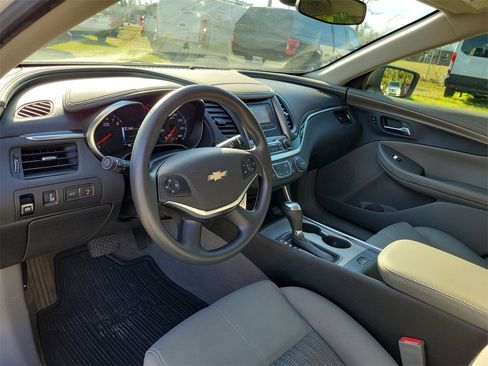 Used 2017 Chevrolet Impala LS w/ Protection Package image 11