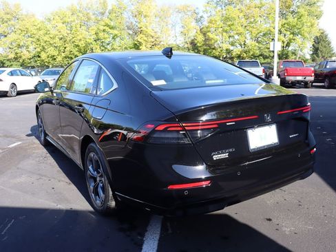 New 2025 Honda Accord EX-L image 3