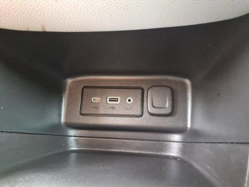 Used 2021 Chevrolet Equinox LT image 20