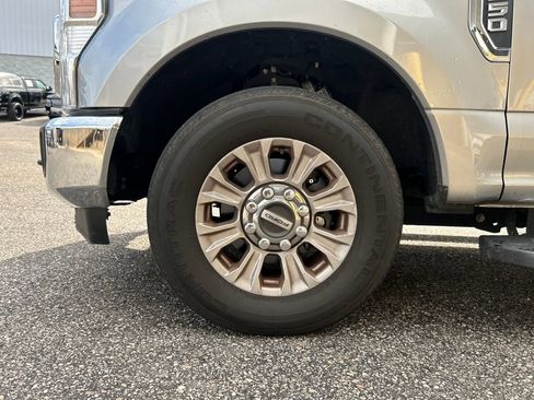 Certified 2020 Ford F250 XLT w/ XLT Value Package image 7