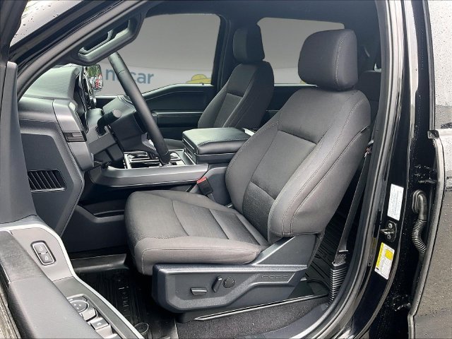 Used 2025 Ford F150 XLT w/ Equipment Group 302A MID AWD/4WD image 20