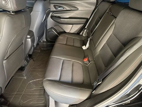 Used 2021 Chevrolet TrailBlazer RS w/ Sun and Liftgate Package FWD image 21