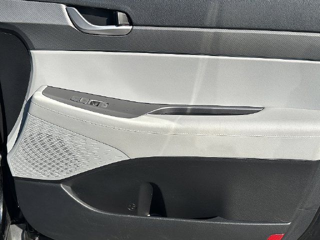 Used 2024 Hyundai Palisade SEL FWD image 12