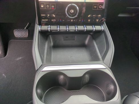 New 2026 GMC Terrain Elevation w/ Elevation Premium Package image 14