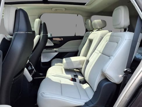New 2025 Lincoln Aviator Reserve w/ Equipment Group 201A AWD/4WD image 6