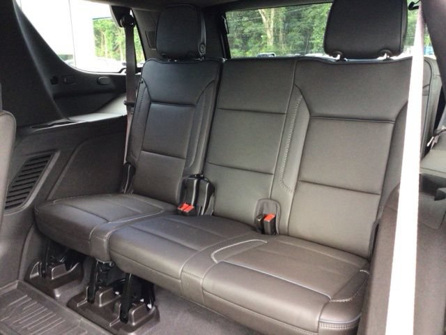 Used 2024 GMC Yukon Denali w/ LPO, Floor Liner Package AWD/4WD image 21