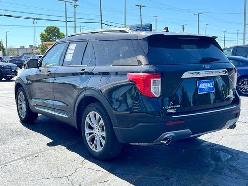 Used 2023 Ford Explorer Limited w/ Limited Technology Package AWD/4WD image 7