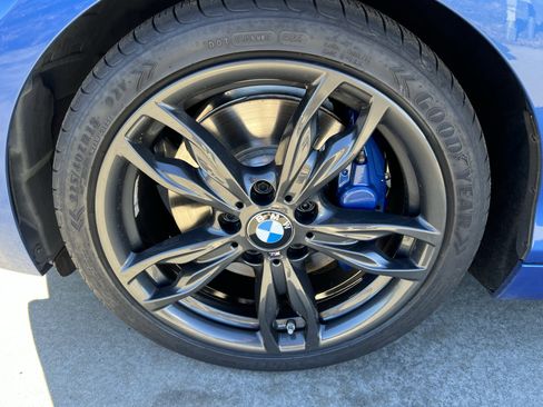 Used 2016 BMW M235i Convertible image 13