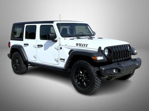 Used 2022 Jeep Wrangler Unlimited Sport AWD/4WD image 3