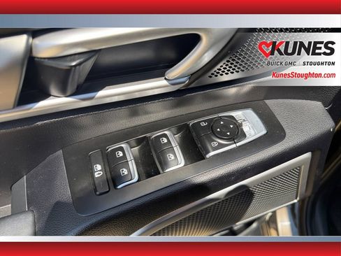 Used 2021 Kia Telluride S AWD/4WD image 19