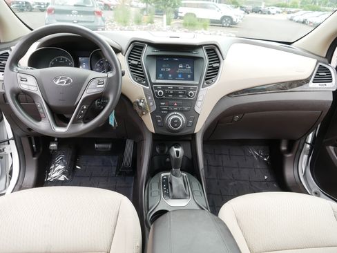 Used 2017 Hyundai Santa Fe Sport FWD image 21