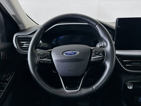 Used 2023 Ford Escape SE w/ PHEV Premium Package image 18