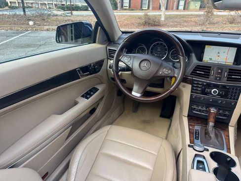 Used 2011 Mercedes-Benz E 350 Cabriolet w/ Premium 1 Pkg image 37