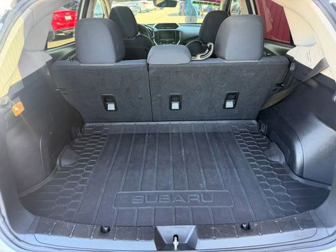 Used 2018 Subaru Crosstrek 2.0i Premium AWD/4WD image 5