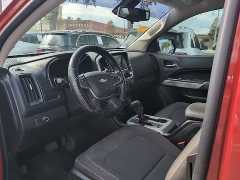 Used 2016 Chevrolet Colorado LT image 8