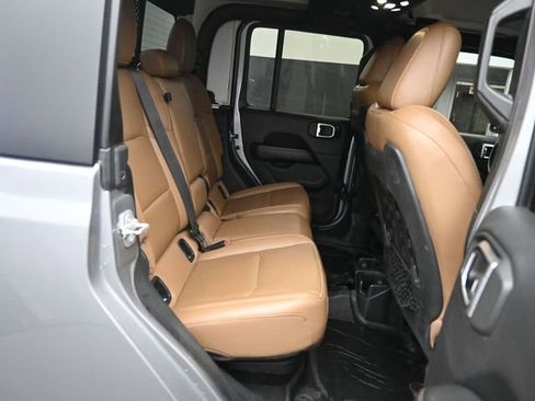 Used 2020 Jeep Gladiator Rubicon image 40