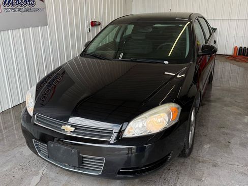 Used 2009 Chevrolet Impala LS FWD image 4