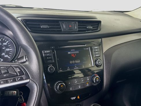 Used 2020 Nissan Rogue Sport S w/ Appearance Package image 18