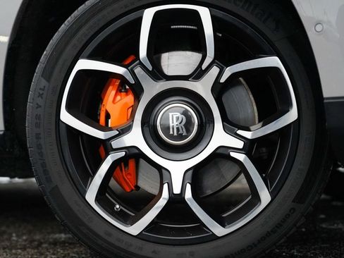 Certified 2024 Rolls-Royce Cullinan Black Badge w/ Driver's Package image 5