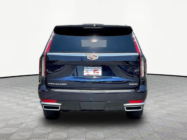 Used 2024 Cadillac Escalade ESV Premium Luxury AWD/4WD image 6