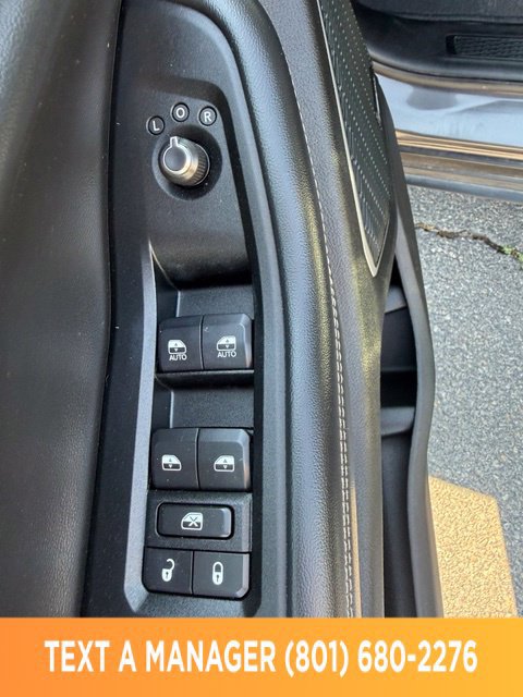 Used 2022 Jeep Grand Cherokee L Limited AWD/4WD image 15