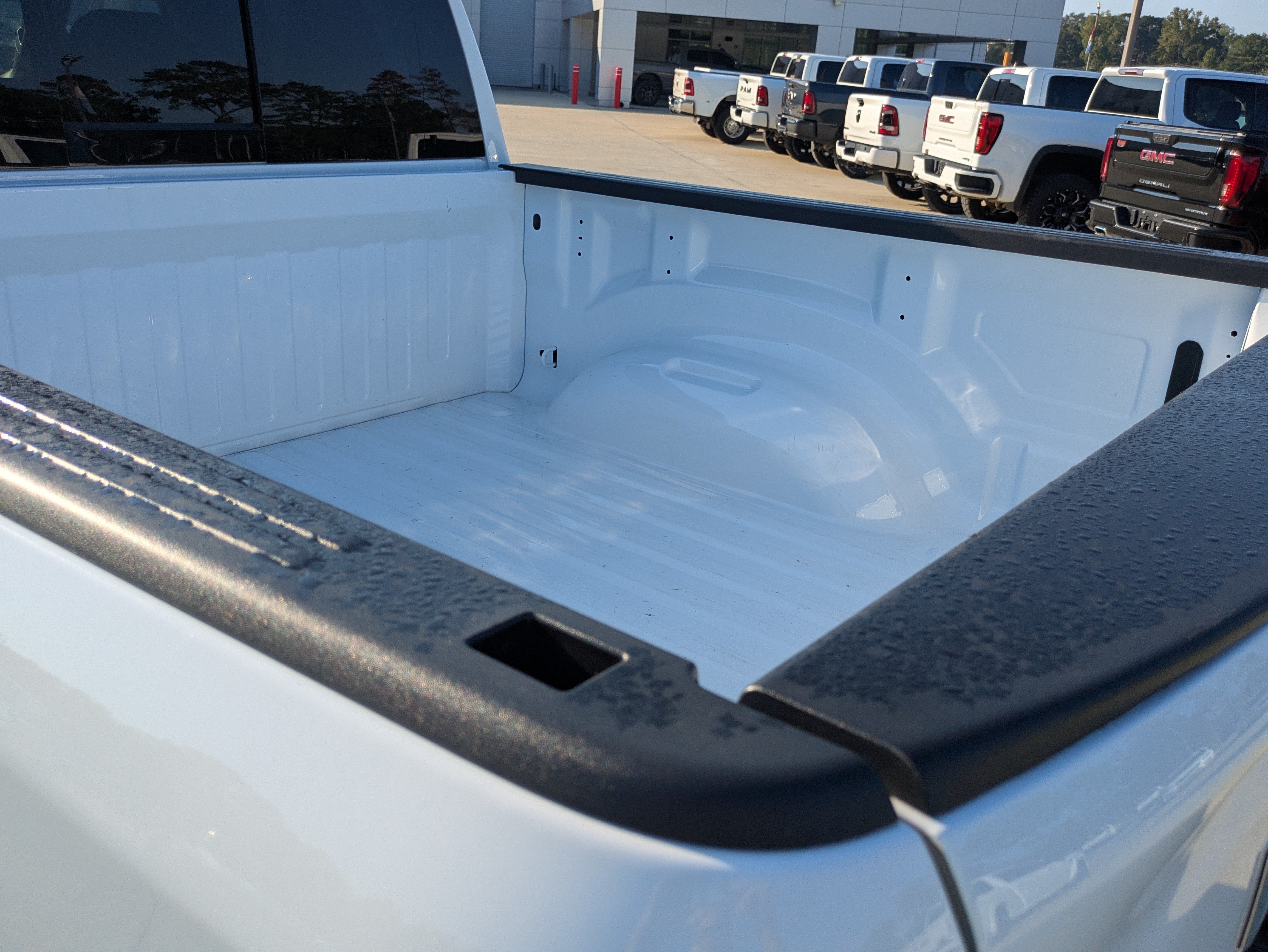 Used 2026 RAM 1500 Big Horn AWD/4WD image 4