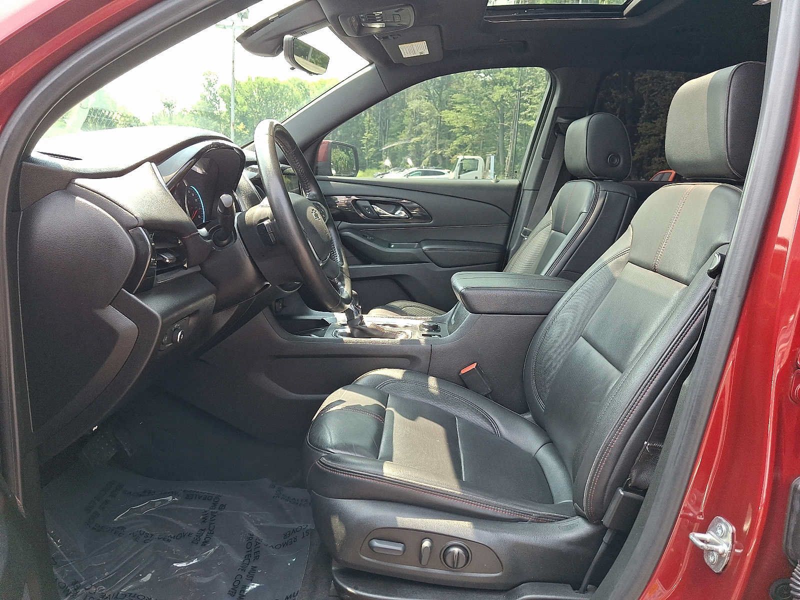 Certified 2022 Chevrolet Traverse RS AWD/4WD image 13