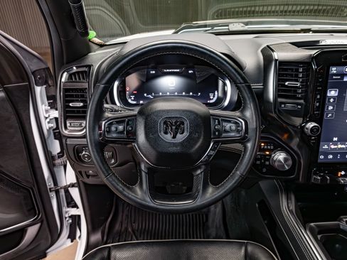 Used 2024 RAM 1500 Limited AWD/4WD image 15