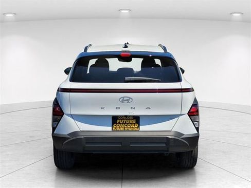 New 2026 Hyundai Kona SEL Sport image 4
