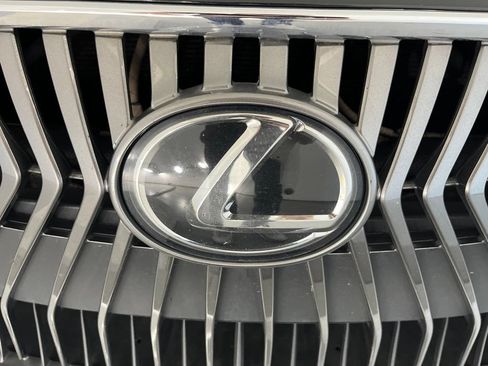 Used 2021 Lexus ES 250 w/ Premium Package AWD/4WD image 34