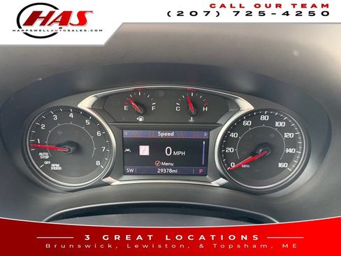 Used 2023 GMC Terrain SLT w/ Infotainment Package II AWD/4WD image 16