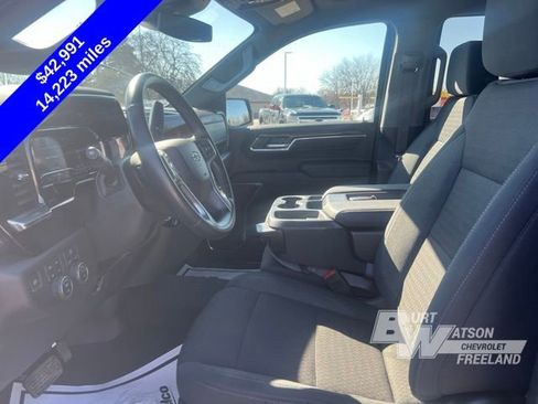 Used 2023 Chevrolet Silverado 1500 RST image 10