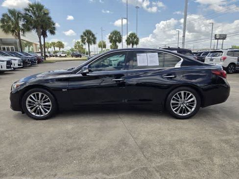 Used 2018 INFINITI Q50 Luxe w/ Essential Package (3.0T Luxe) RWD image 3