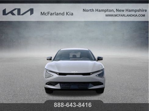 New 2025 Kia EV6 Wind image 3