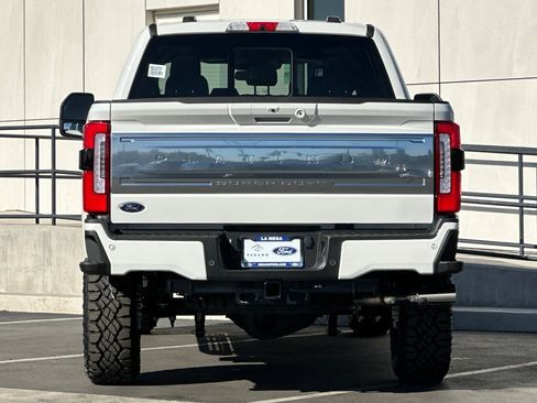 New 2026 Ford F250 Platinum w/ Platinum Plus Package image 4