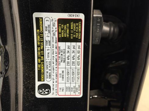 Used 2025 MAZDA CX-5 AWD 2.5 S w/ Preferred Package image 29