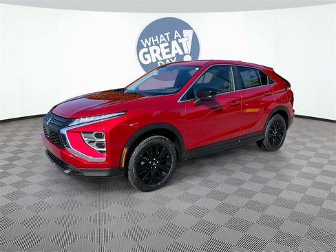 New 2026 Mitsubishi Eclipse Cross LE image 3