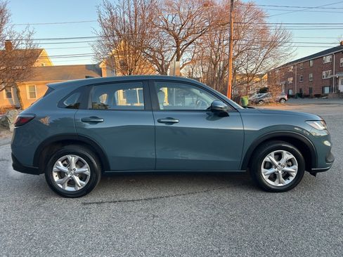 Used 2023 Honda HR-V LX image 6