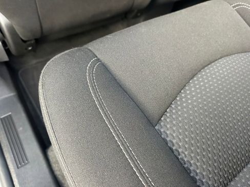 Certified 2024 GMC Terrain SLE image 22