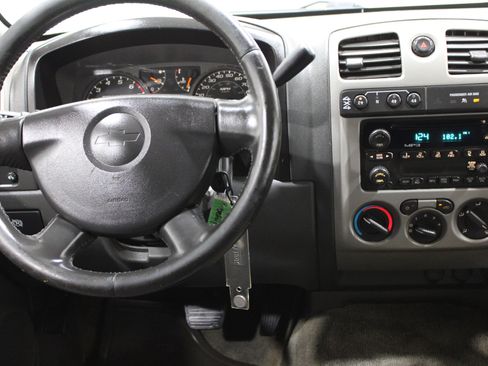 Used 2006 Chevrolet Colorado LT w/ LT Preferred Equipment Group image 2