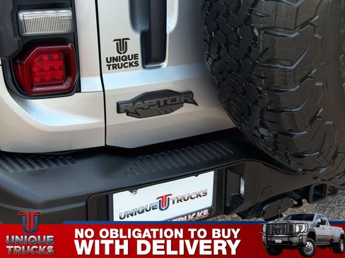 Used 2024 Ford Bronco Raptor w/ Interior Carbon Fiber Pack 6 AWD/4WD image 7